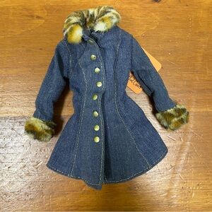1996 BARBIE MATTEL BARBIE DOLL FASHION AVENUE #17292 COAT